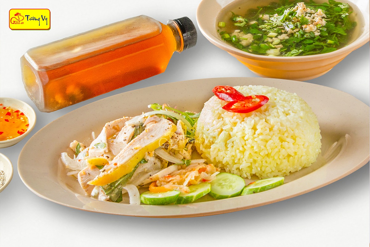 Cách Nấu Cơm Gà Tam Kỳ Ngon Tại Nhà Chuẩn Vị Quảng Nam