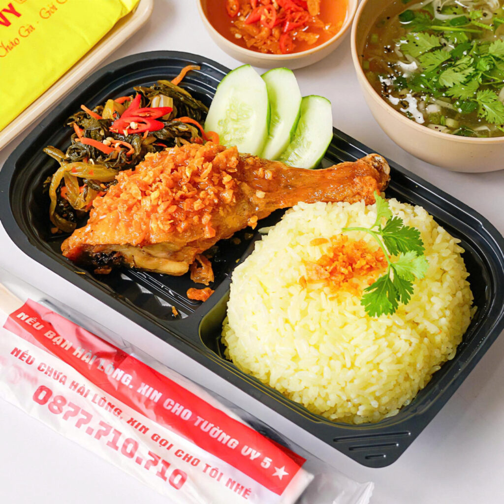 cơm đùi gà cháy tỏi