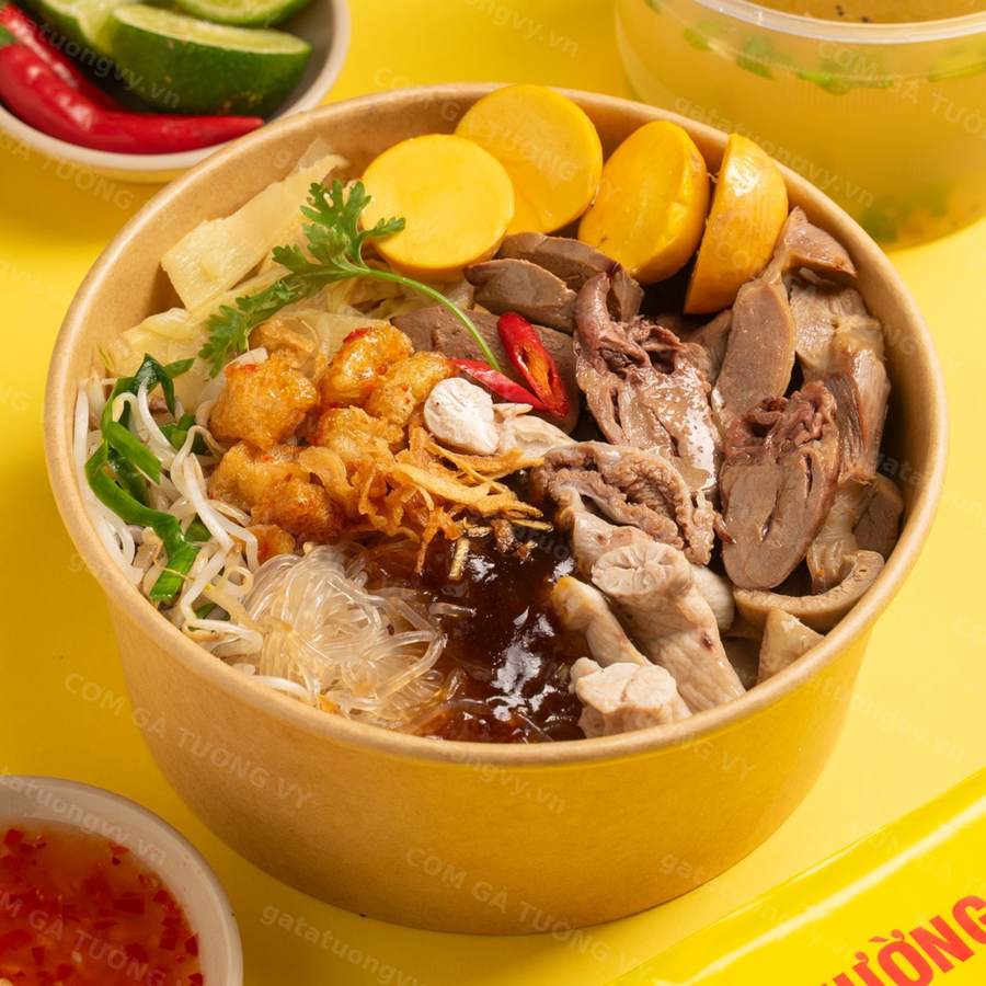 Miến Trộn Đặc Biệt (Gà + Lòng Trứng Non) — Cơm Gà Tường Vy
